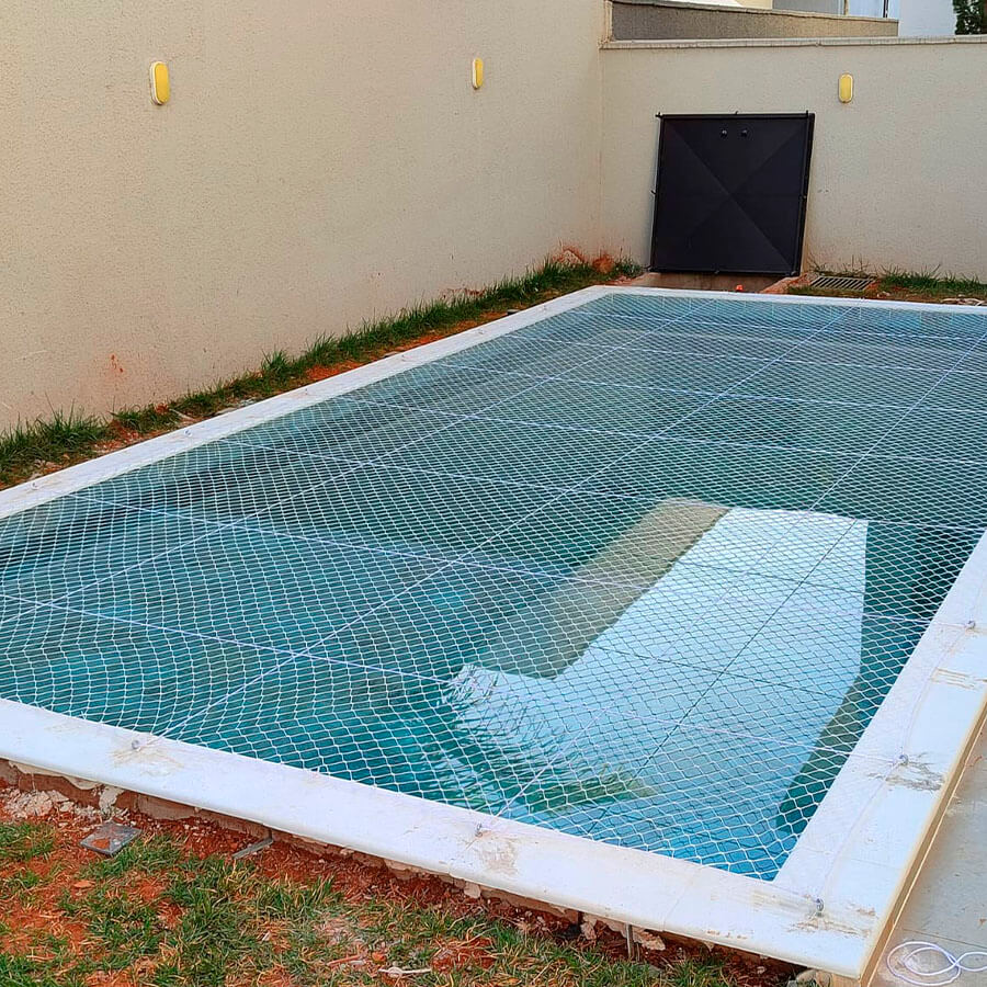 Tela de proteção para piscina em Goiânia